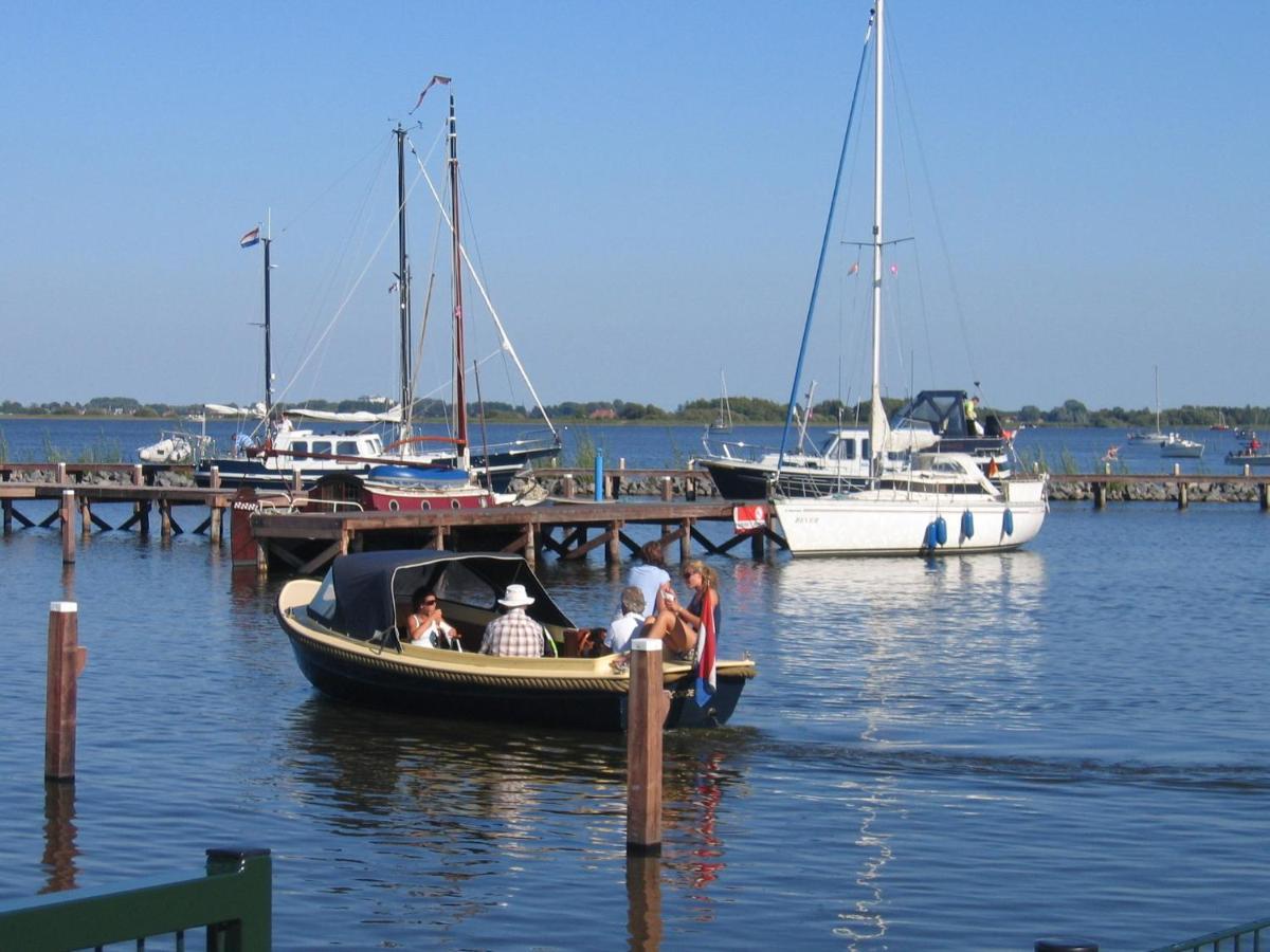 Comfortably Vacation Home At Slotermeer Lake Balk エクステリア 写真